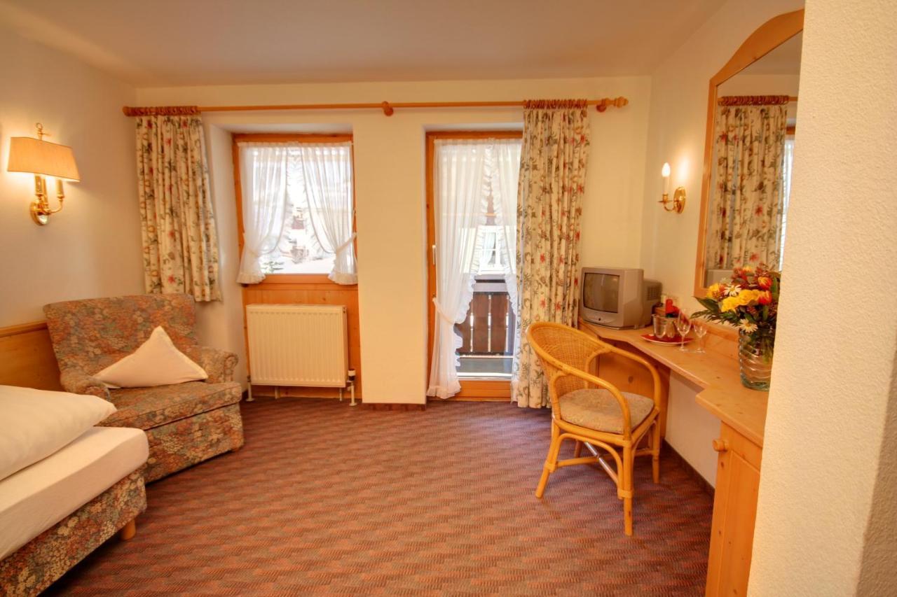 Hotel Adler Garni Hirschegg  Eksteriør bilde